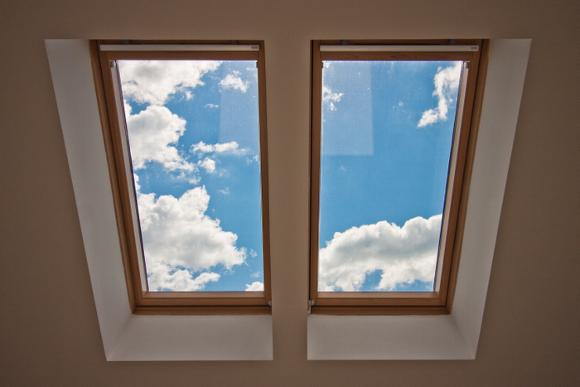 skylights in ceiling